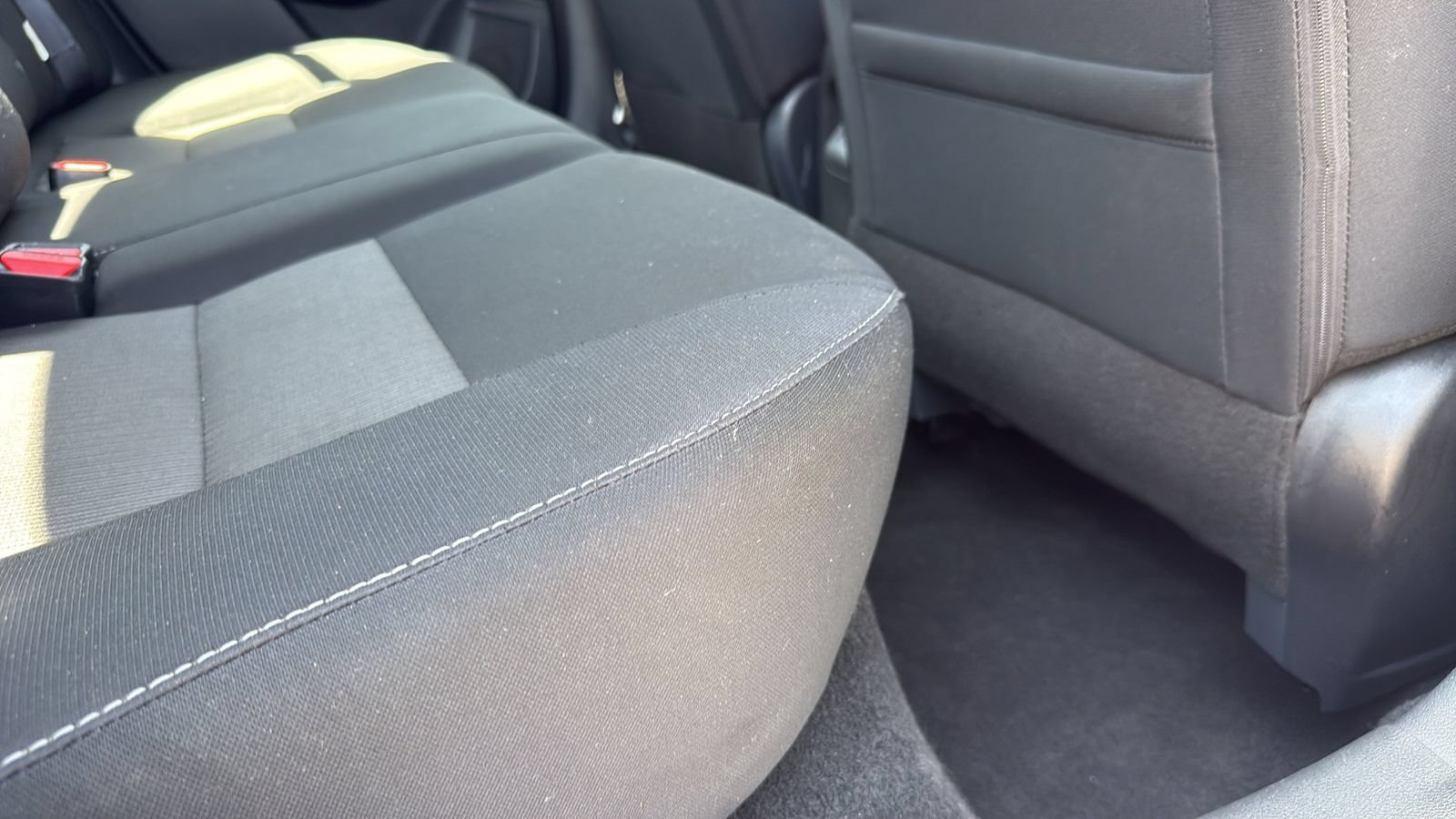 Used 2025 Nissan Sentra SV FWD image 26