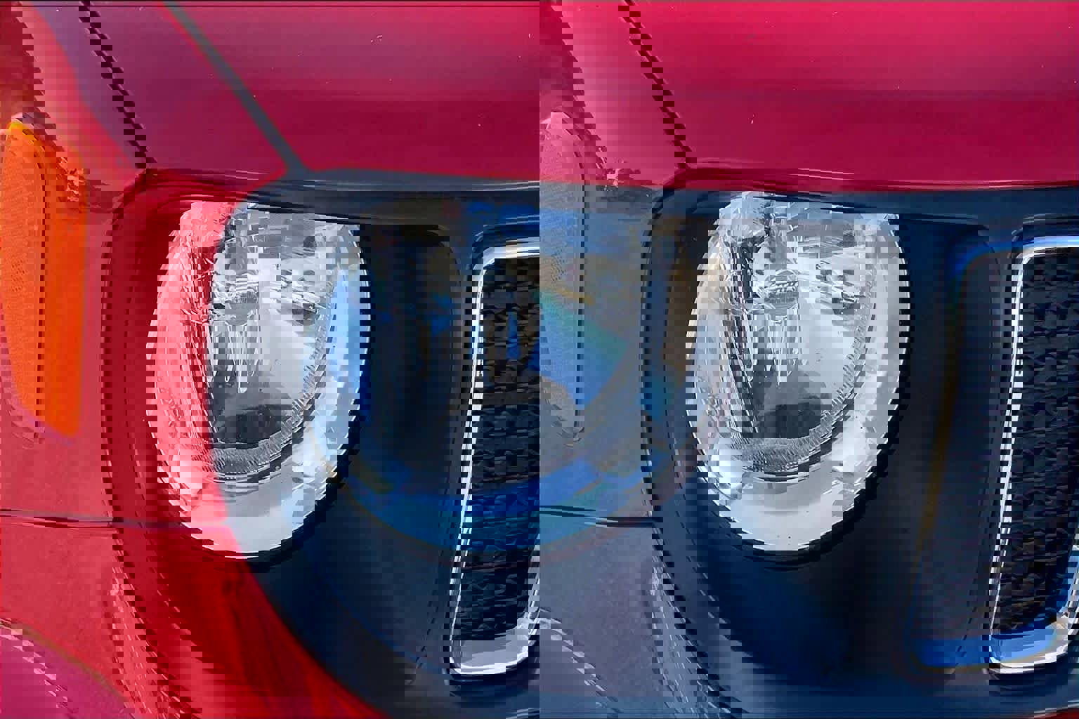 Used 2019 Jeep Renegade Sport image 27