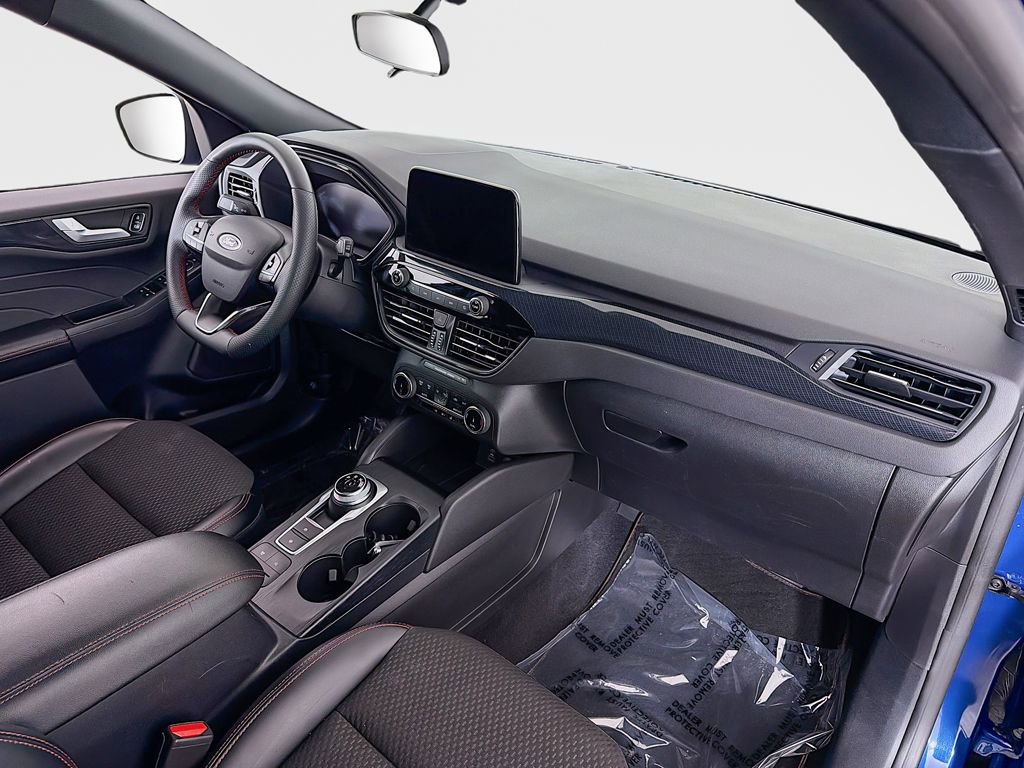 Certified 2023 Ford Escape ST-Line image 17