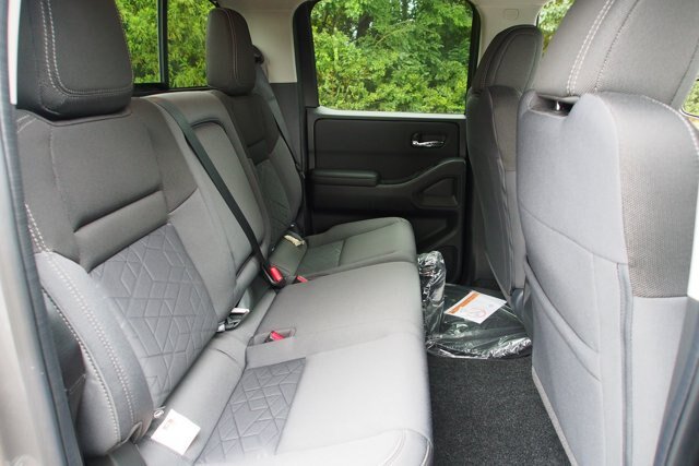 Used 2026 Nissan Frontier SV RWD image 12