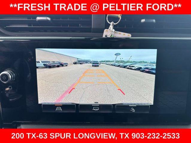 Used 2022 GMC Sierra 1500 AT4 w/ AT4 Preferred Package AWD/4WD image 14