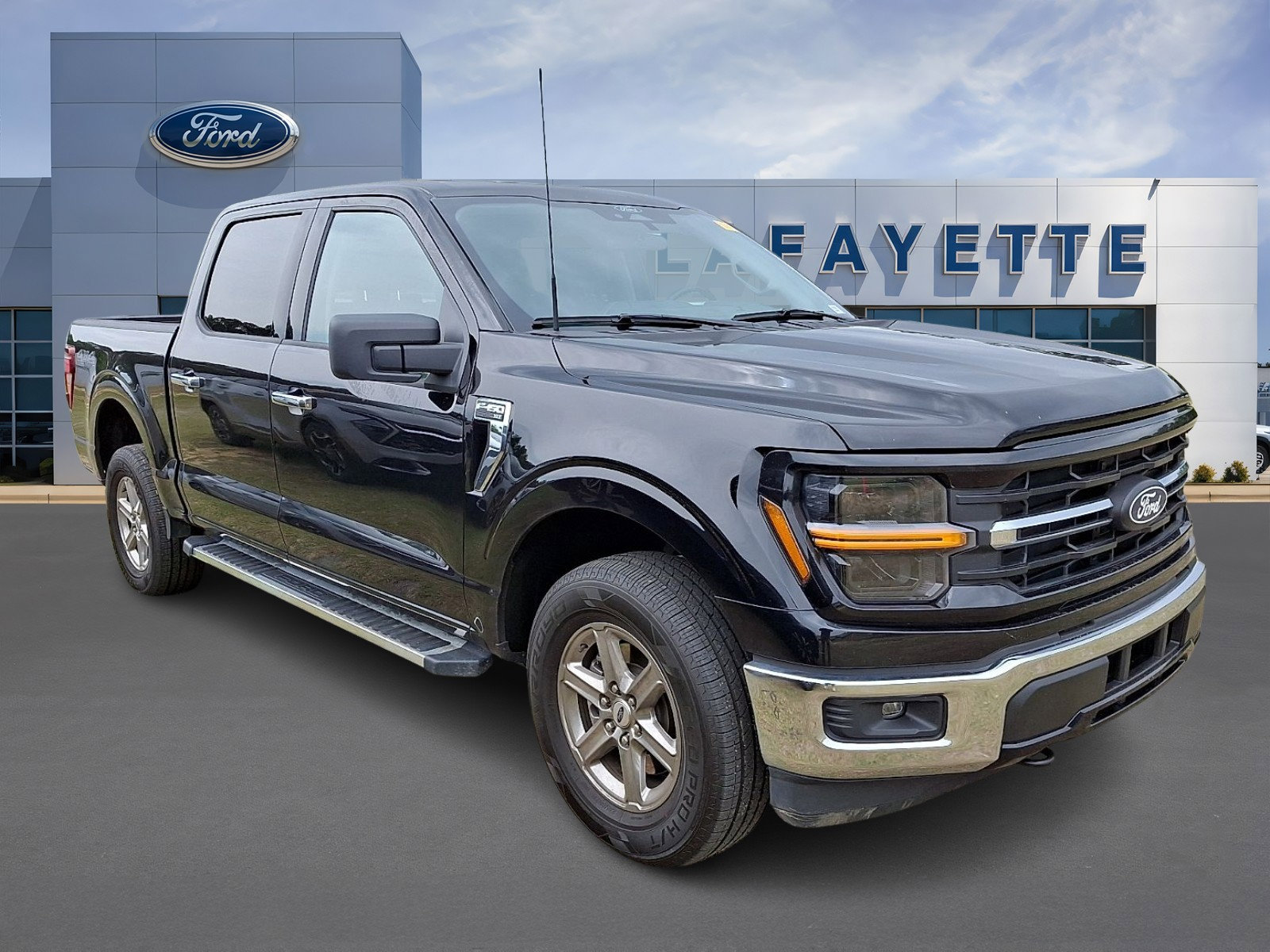 Certified 2025 Ford F150 XLT w/ Equipment Group 301A Standard AWD/4WD image 1