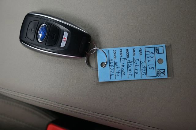 Used 2025 Subaru Ascent Premium AWD/4WD image 14