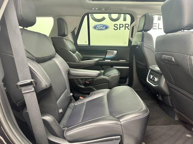 Certified 2025 Ford Expedition Platinum image 13