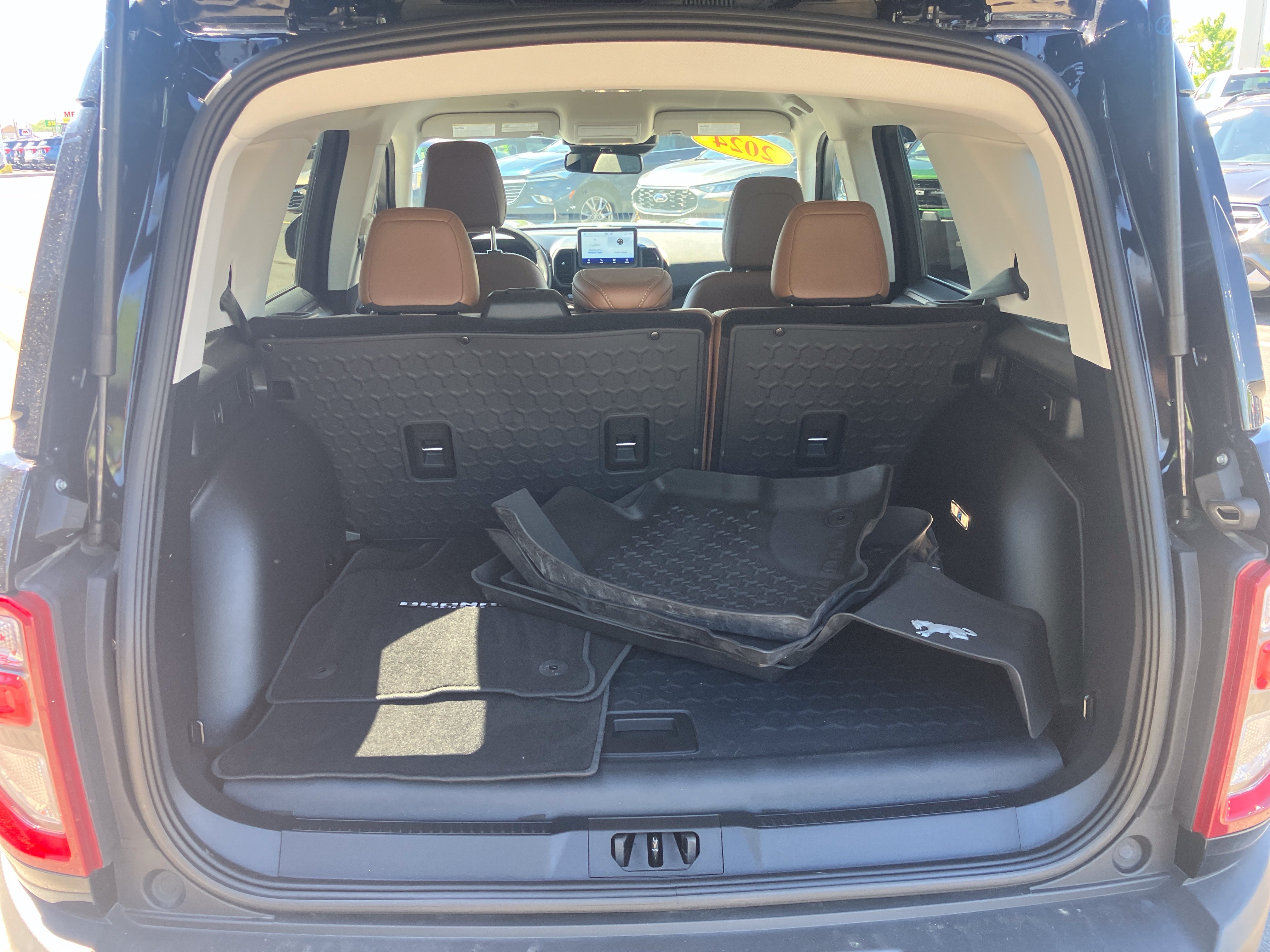 Certified 2024 Ford Bronco Sport Outer Banks AWD/4WD image 11