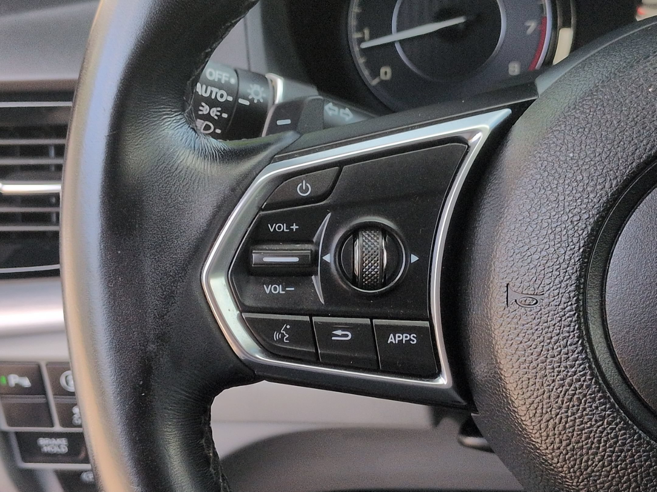 Used 2022 Acura RDX AWD w/ Technology Package image 18