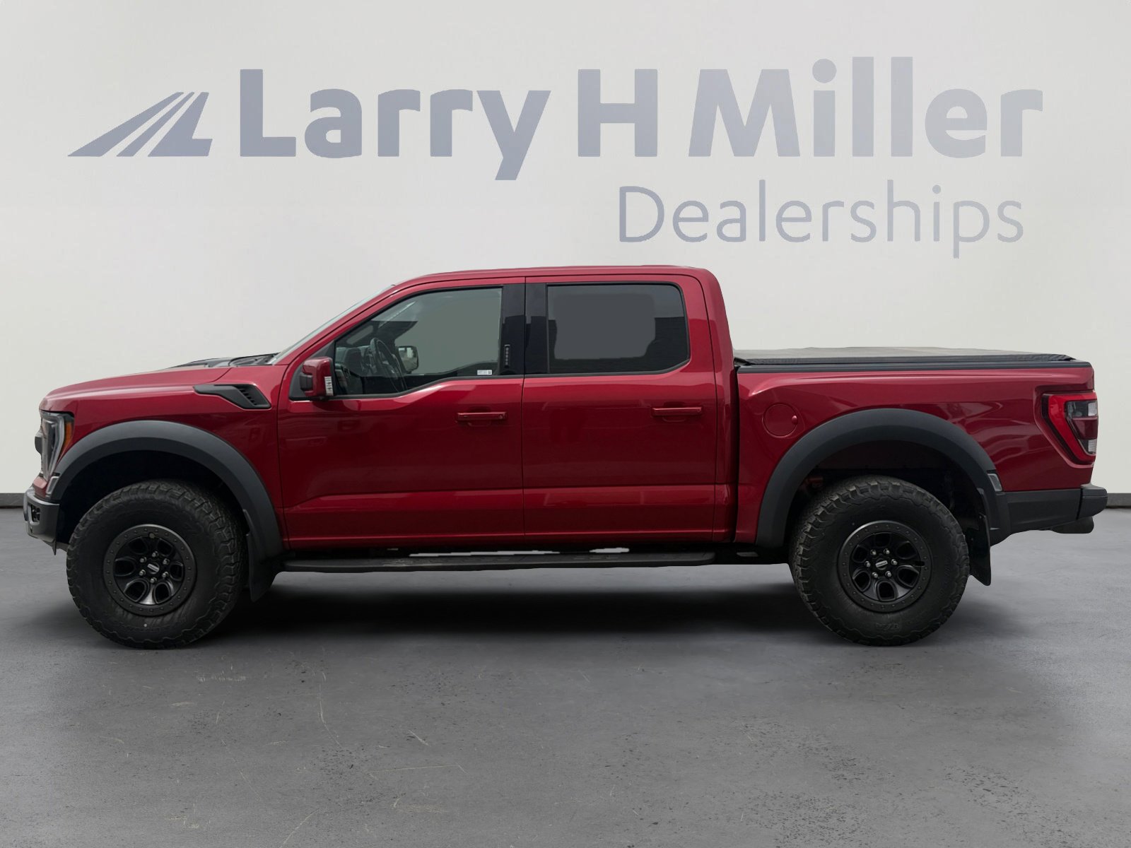 Certified 2022 Ford F150 Raptor w/ Equipment Group 801A High AWD/4WD image 2