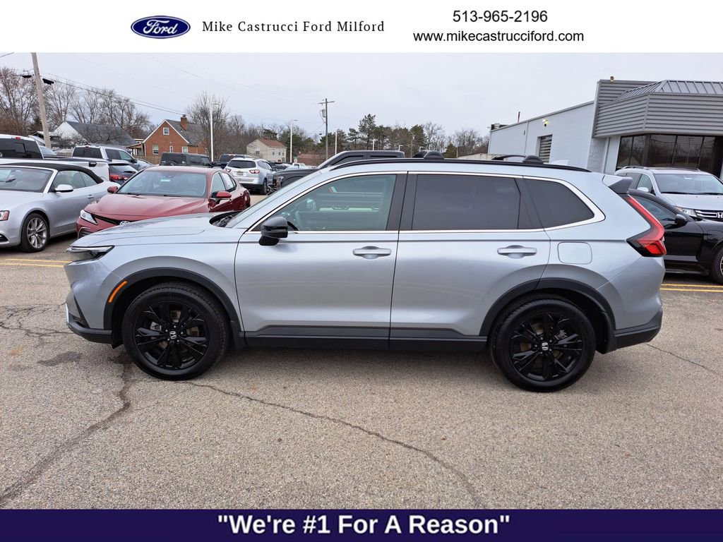 Used 2023 Honda CR-V Sport Touring image 2