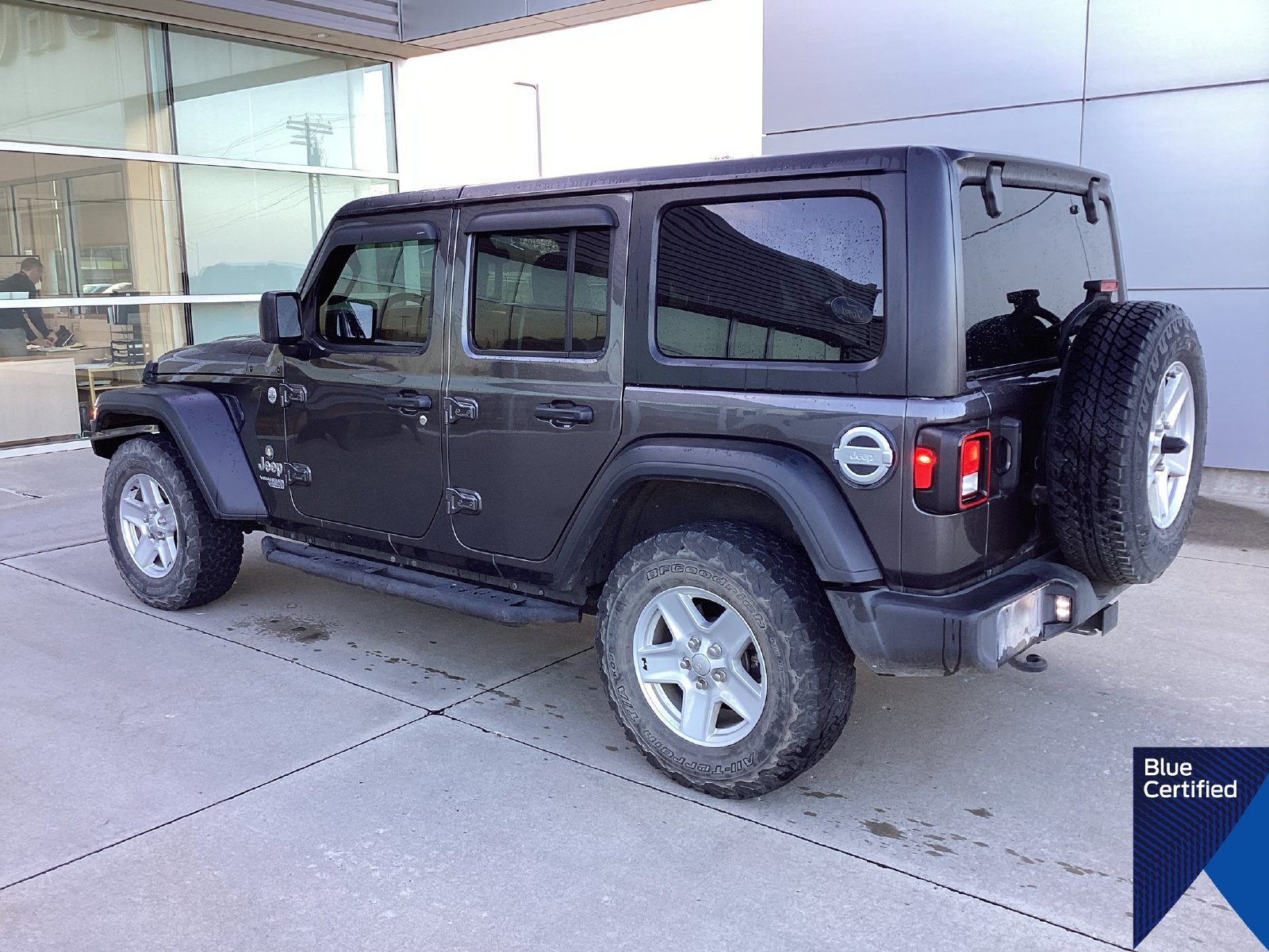 Used 2021 Jeep Wrangler Unlimited Sport AWD/4WD image 4