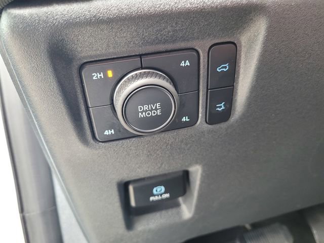 Certified 2025 Ford Expedition Active image 17