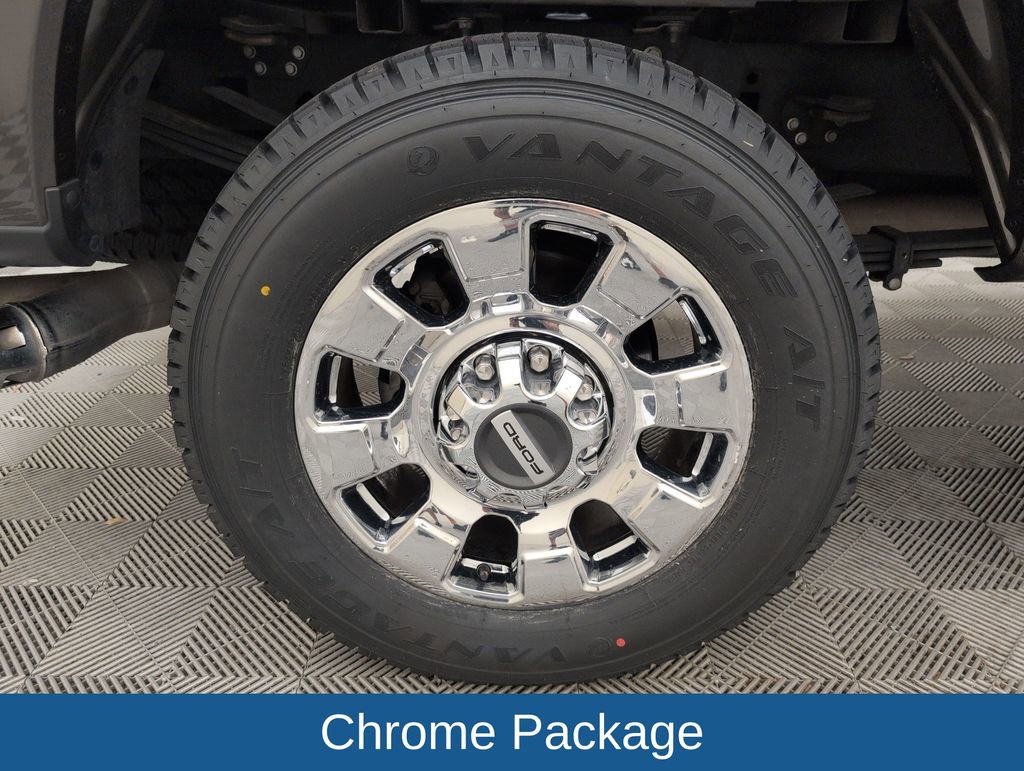 Certified 2024 Ford F350 Lariat w/ Lariat Ultimate Package AWD/4WD image 17