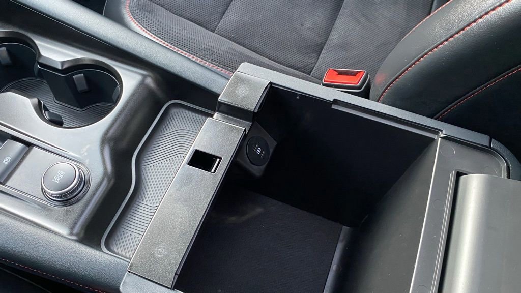 Certified 2025 Ford Explorer ST image 36