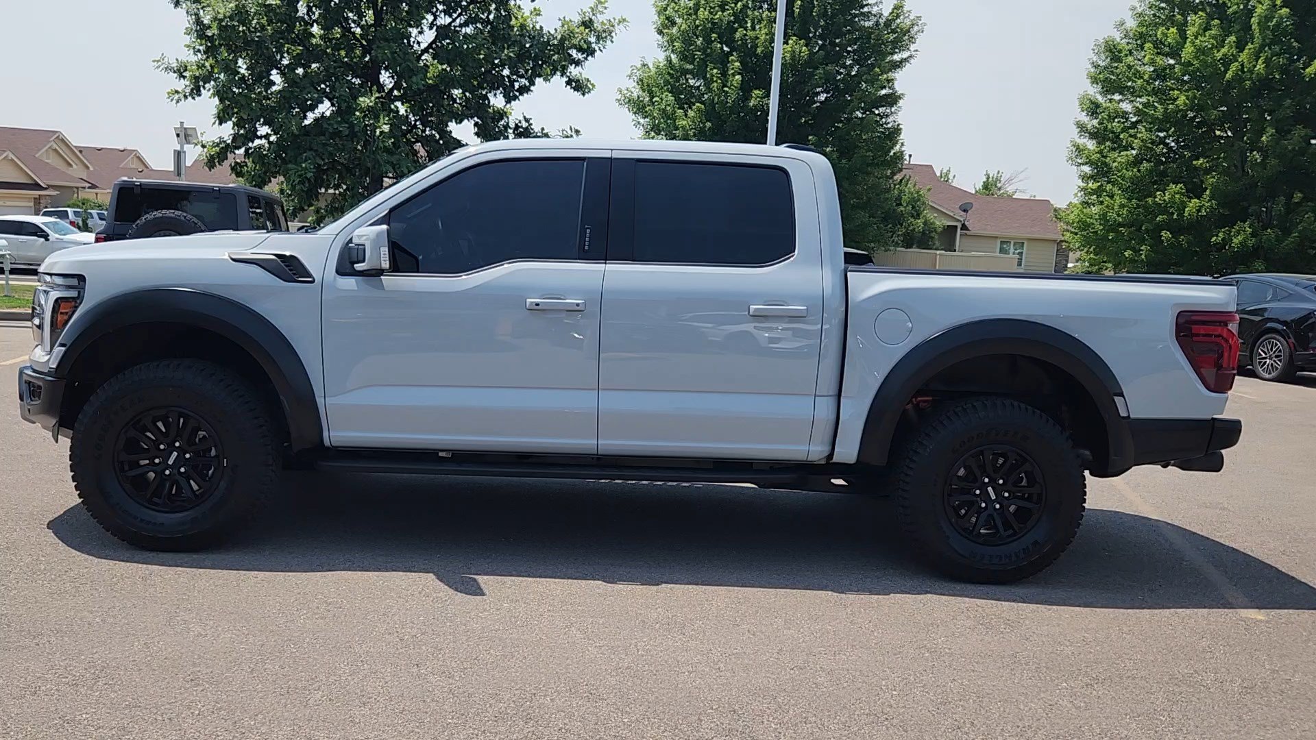 Certified 2024 Ford F150 Raptor AWD/4WD image 5