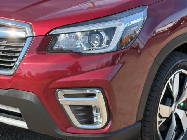 Used 2020 Subaru Forester Touring AWD/4WD image 16