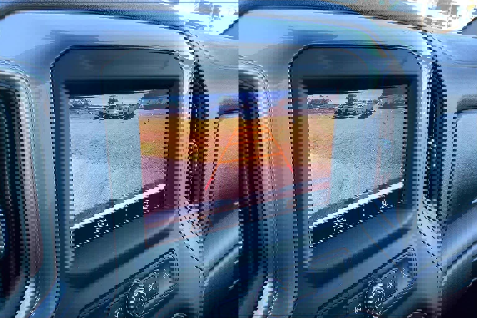 Used 2024 Chevrolet Silverado 2500 Custom w/ Custom Value Package image 25