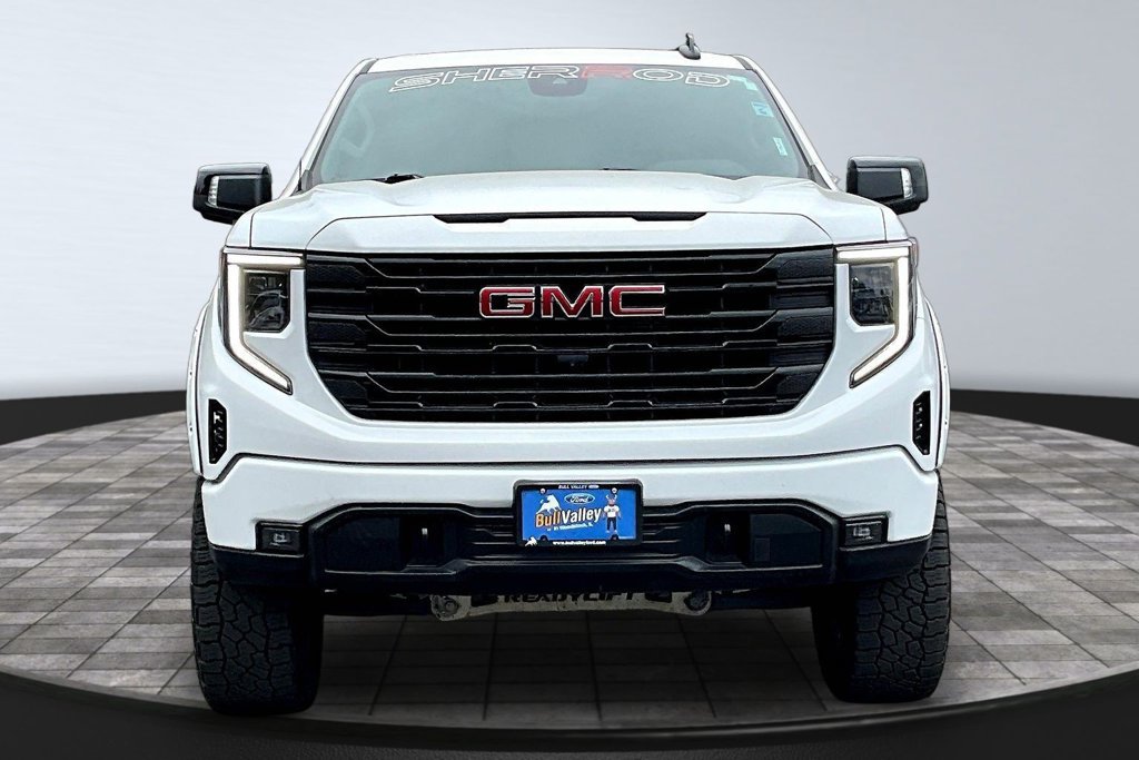 Used 2023 GMC Sierra 1500 Elevation w/ Preferred Package AWD/4WD image 2