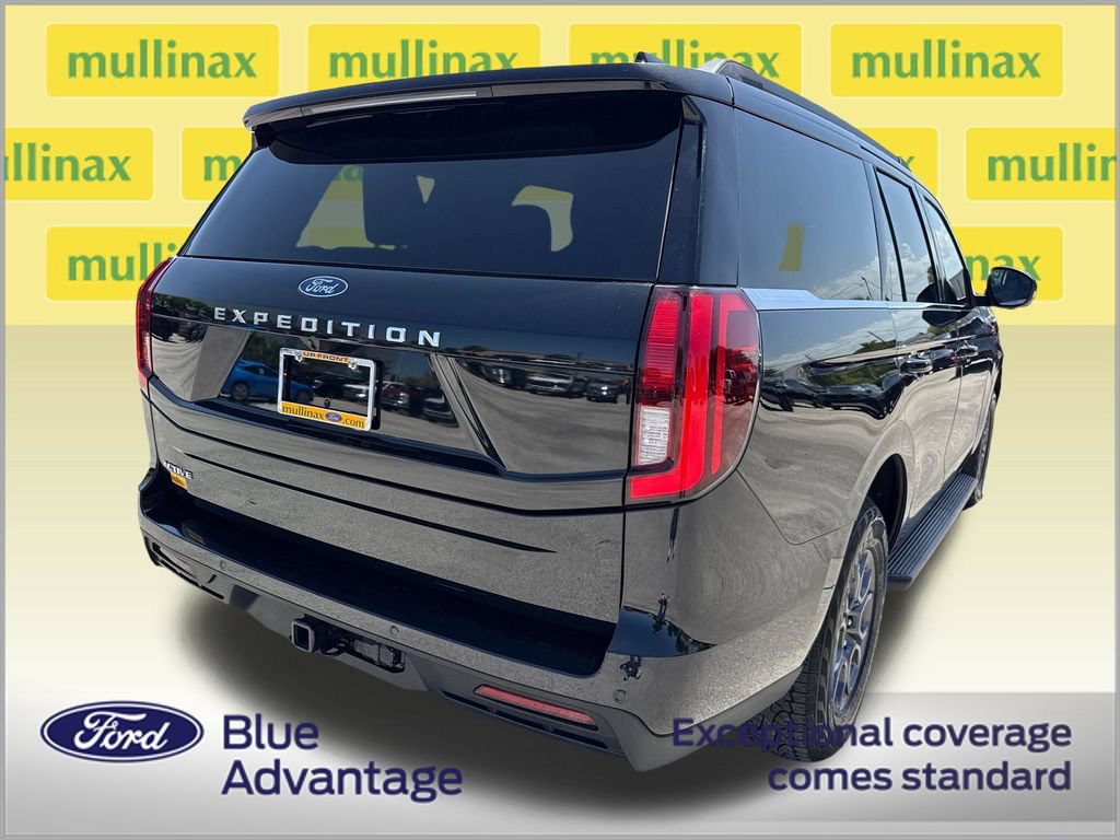 Certified 2025 Ford Expedition Active RWD image 4