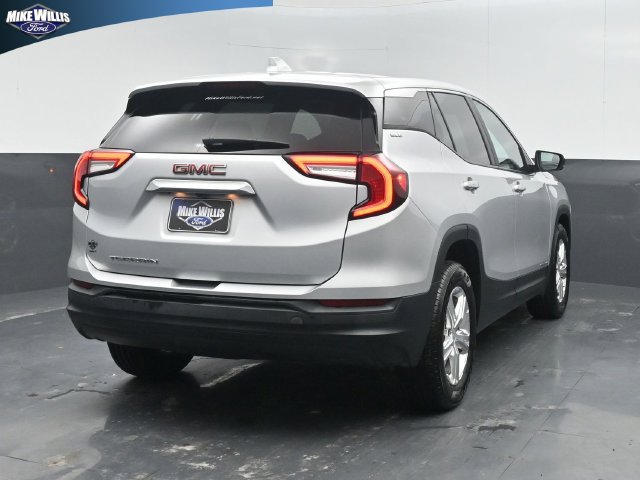 Used 2022 GMC Terrain SLE FWD image 7
