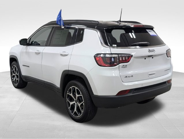 Used 2025 Jeep Compass Limited AWD/4WD image 22