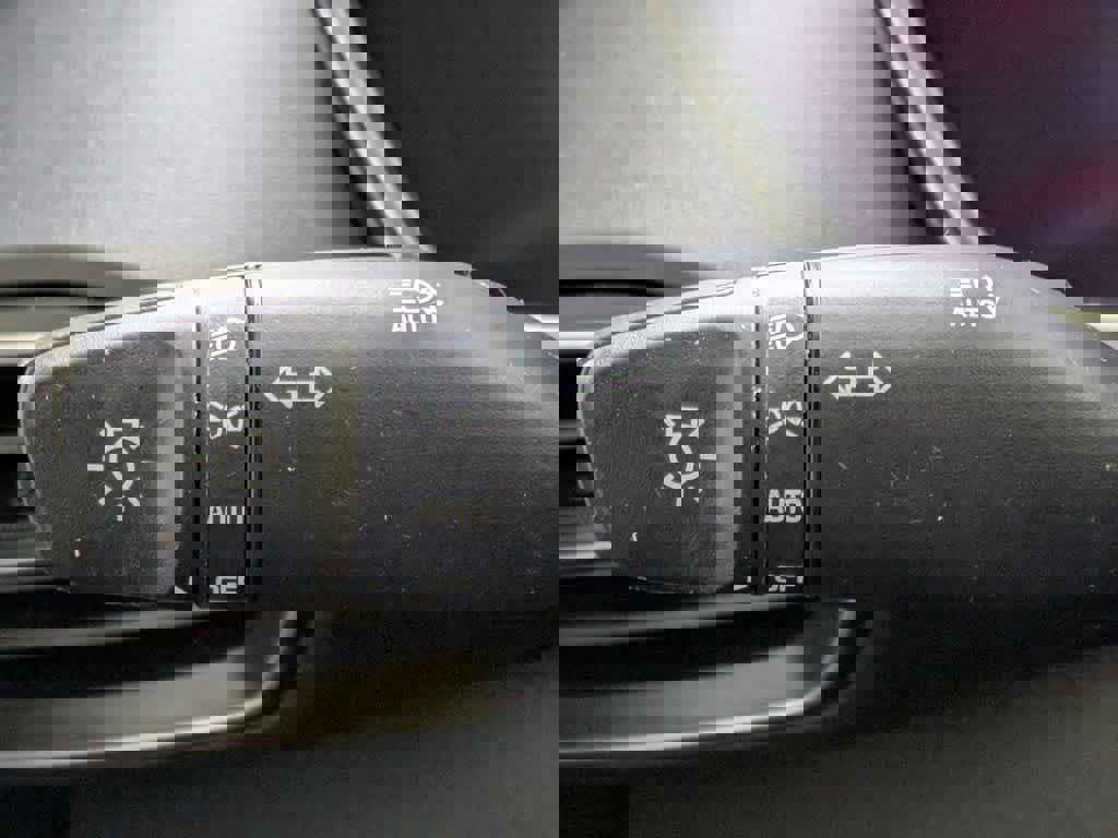 Used 2023 Hyundai Santa Fe SEL image 37