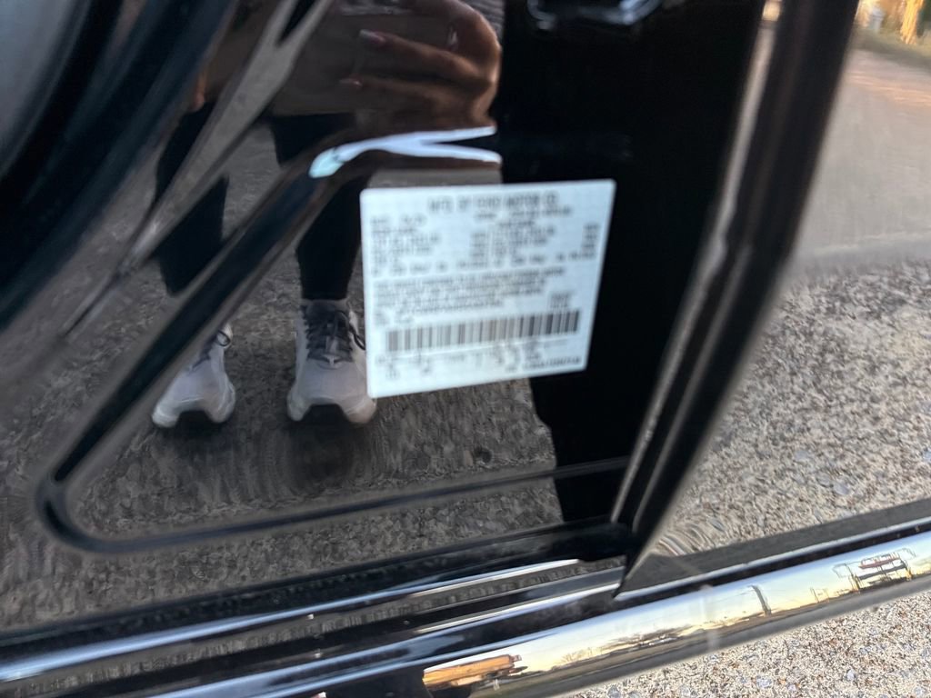 Certified 2025 Ford Maverick Lobo image 29