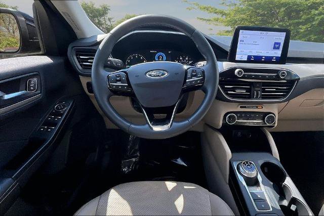 Certified 2022 Ford Escape SEL AWD/4WD image 5