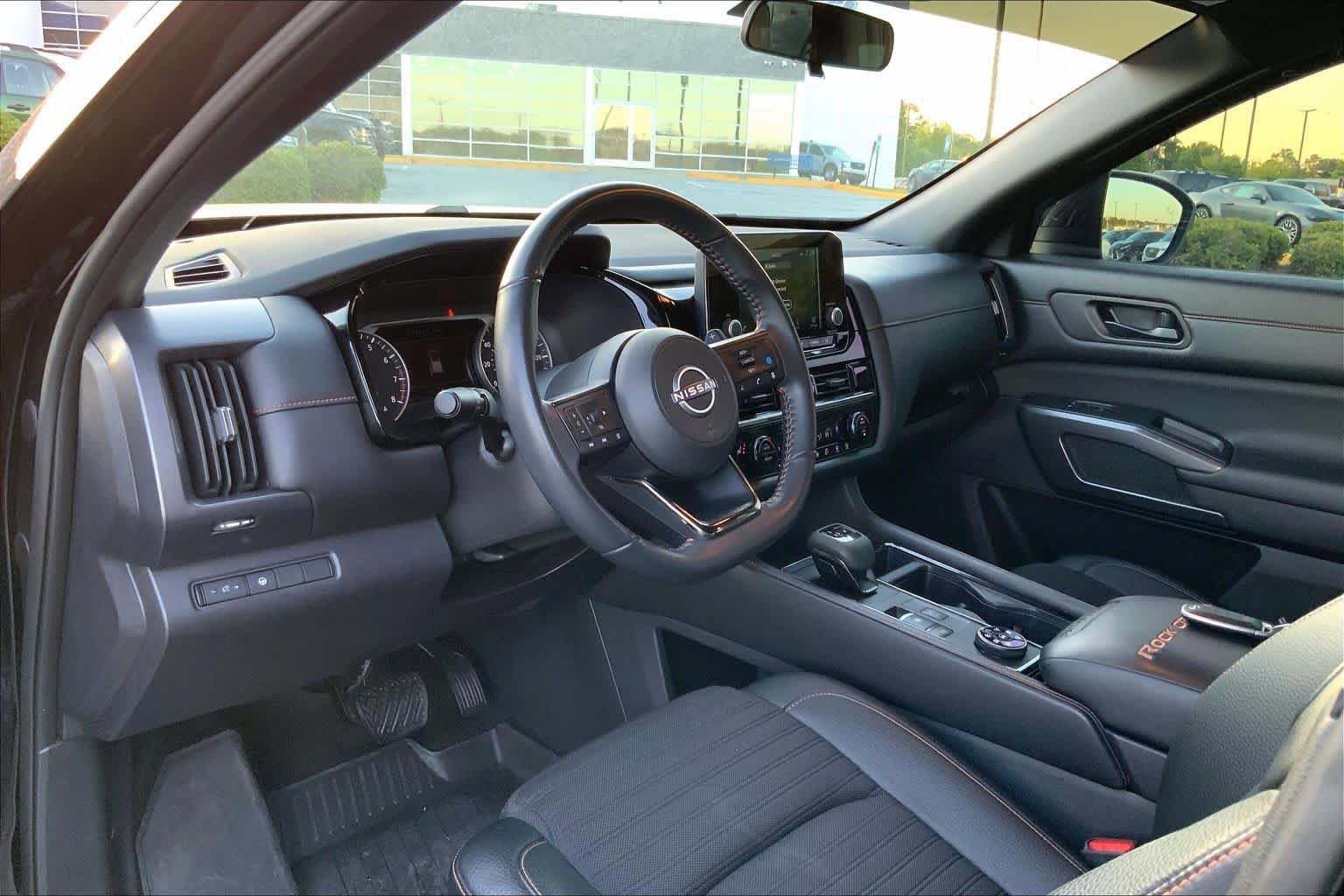 Used 2024 Nissan Pathfinder Rock Creek AWD/4WD image 16