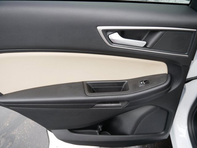 Certified 2023 Ford Edge SEL w/ Convenience Package AWD/4WD image 13