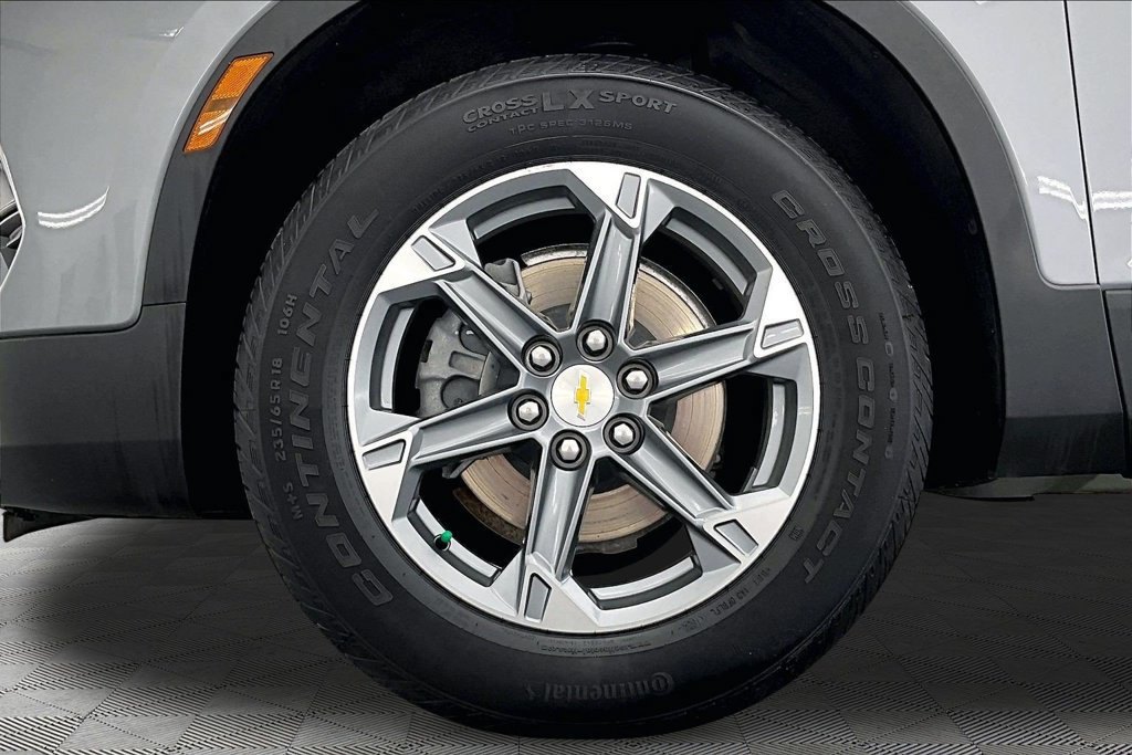 Used 2024 Chevrolet Blazer LT w/ Convenience Package FWD image 9