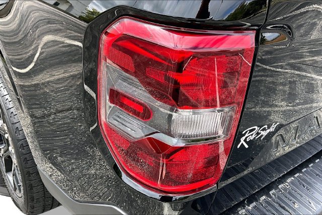 Certified 2025 Ford Maverick XLT w/ Black Appearance Package AWD/4WD image 24