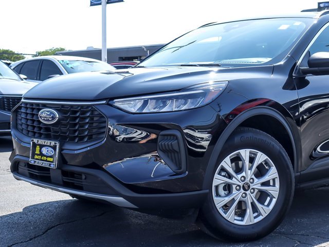 Certified 2024 Ford Escape Active w/ Tech Pack #1 AWD/4WD image 2