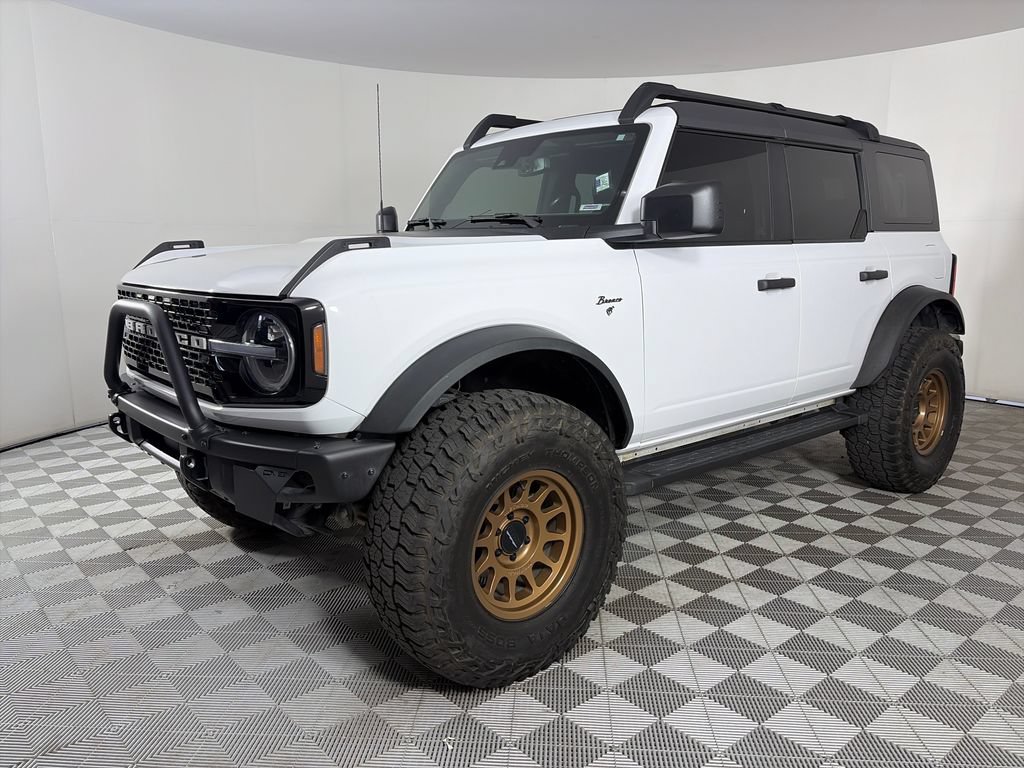 Certified 2023 Ford Bronco Wildtrak AWD/4WD image 3