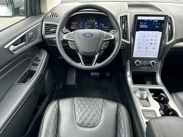 Certified 2024 Ford Edge Titanium image 9
