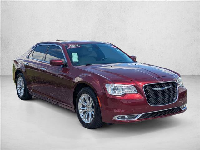 Used 2018 Chrysler 300 Touring L RWD image 3