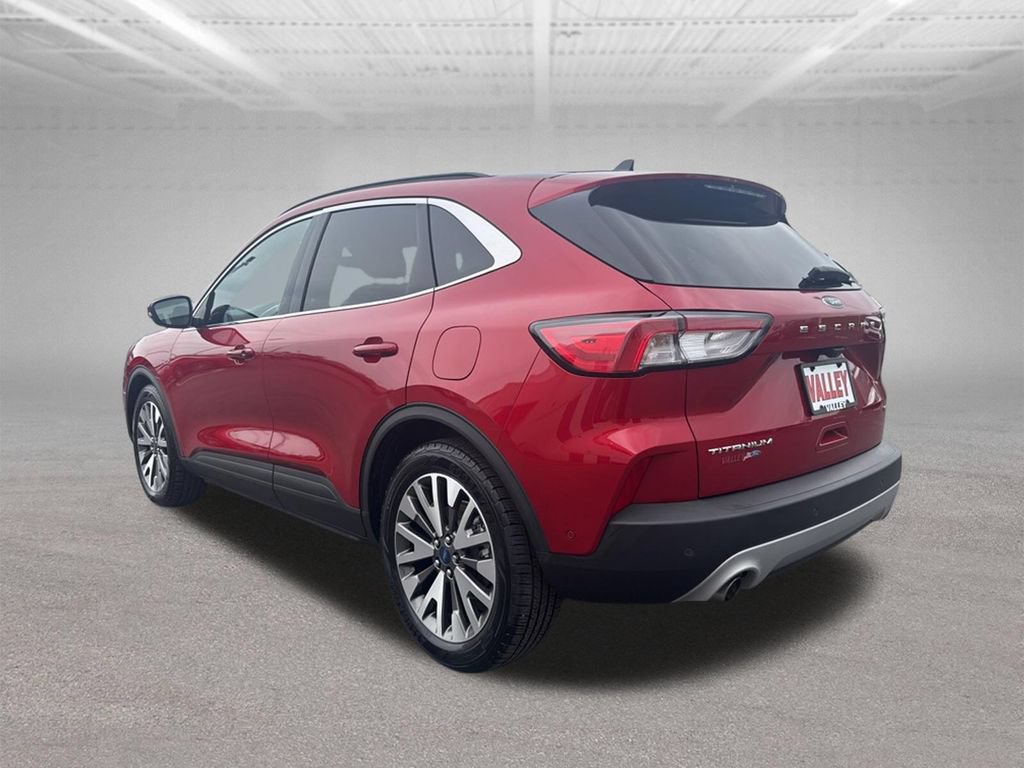 Certified 2020 Ford Escape Titanium w/ Titanium Premium Package 2.0 FWD image 14