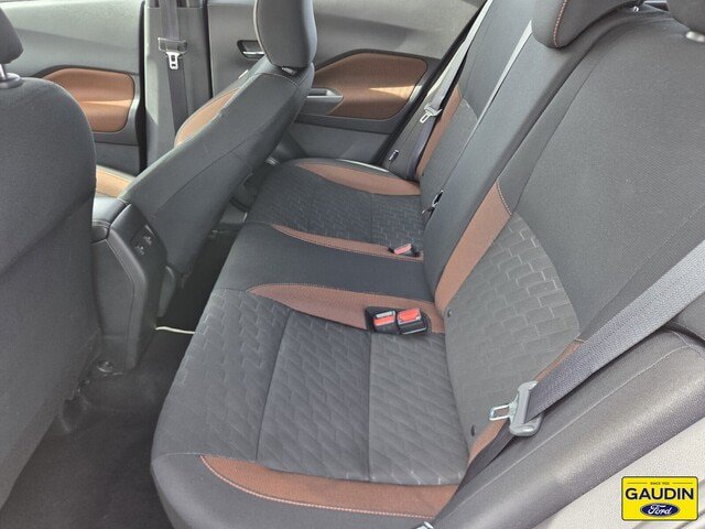 Used 2024 Nissan Kicks SR FWD image 12