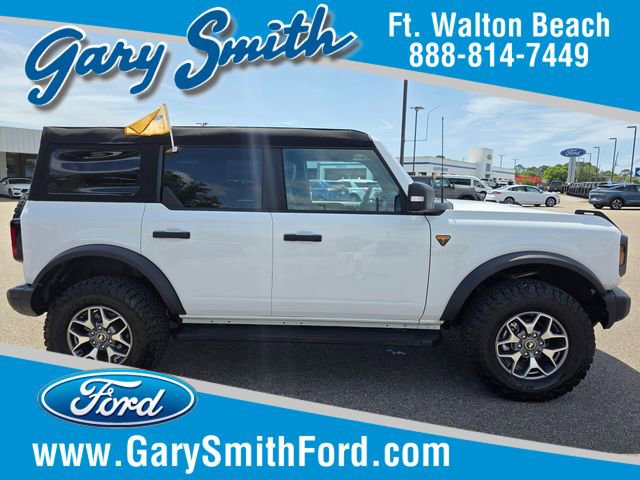 Certified 2025 Ford Bronco Badlands AWD/4WD image 1