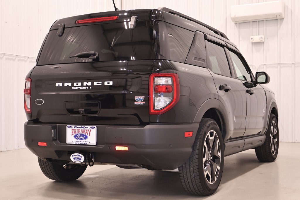 Certified 2022 Ford Bronco Sport Outer Banks w/ Tech Package AWD/4WD image 10