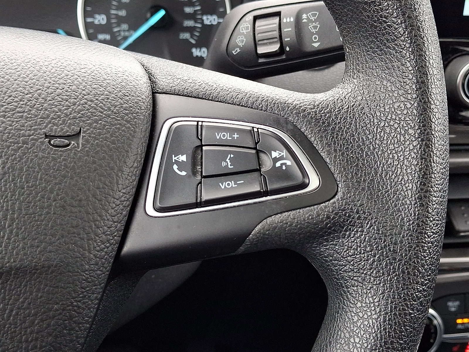 Certified 2022 Ford EcoSport SE w/ SE Convenience Package AWD/4WD image 24