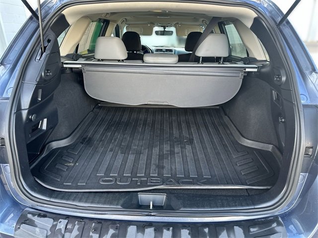 Used 2018 Subaru Outback 2.5i Limited image 26