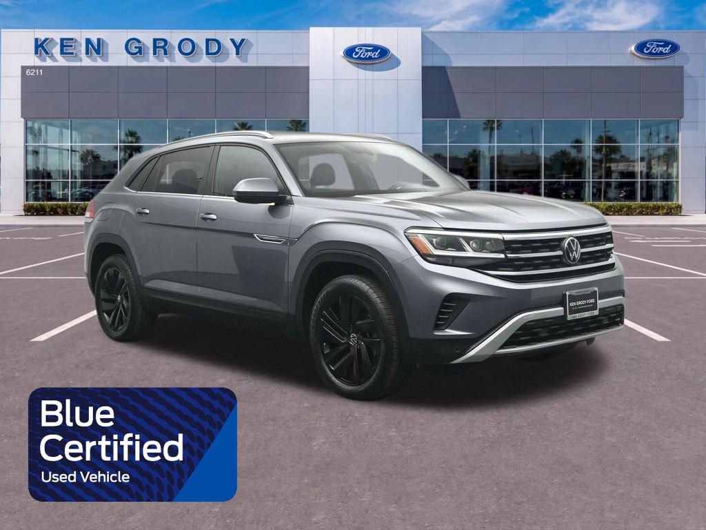 Used 2023 Volkswagen Atlas Cross Sport SE w/ Panoramic Sunroof Package