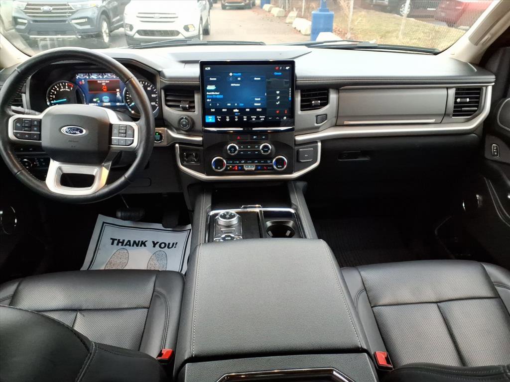 Certified 2023 Ford Expedition Max XLT image 14