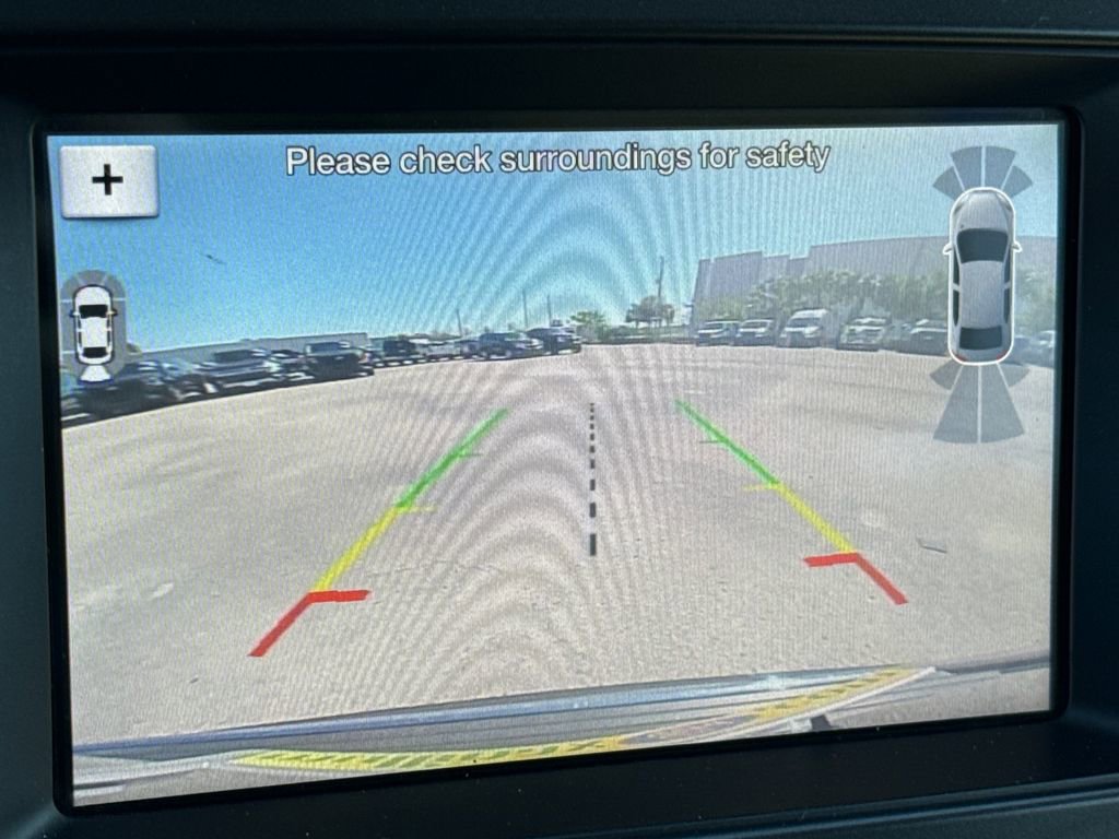 Certified 2019 Ford Explorer Limited w/ Limited Luxury Package image 22