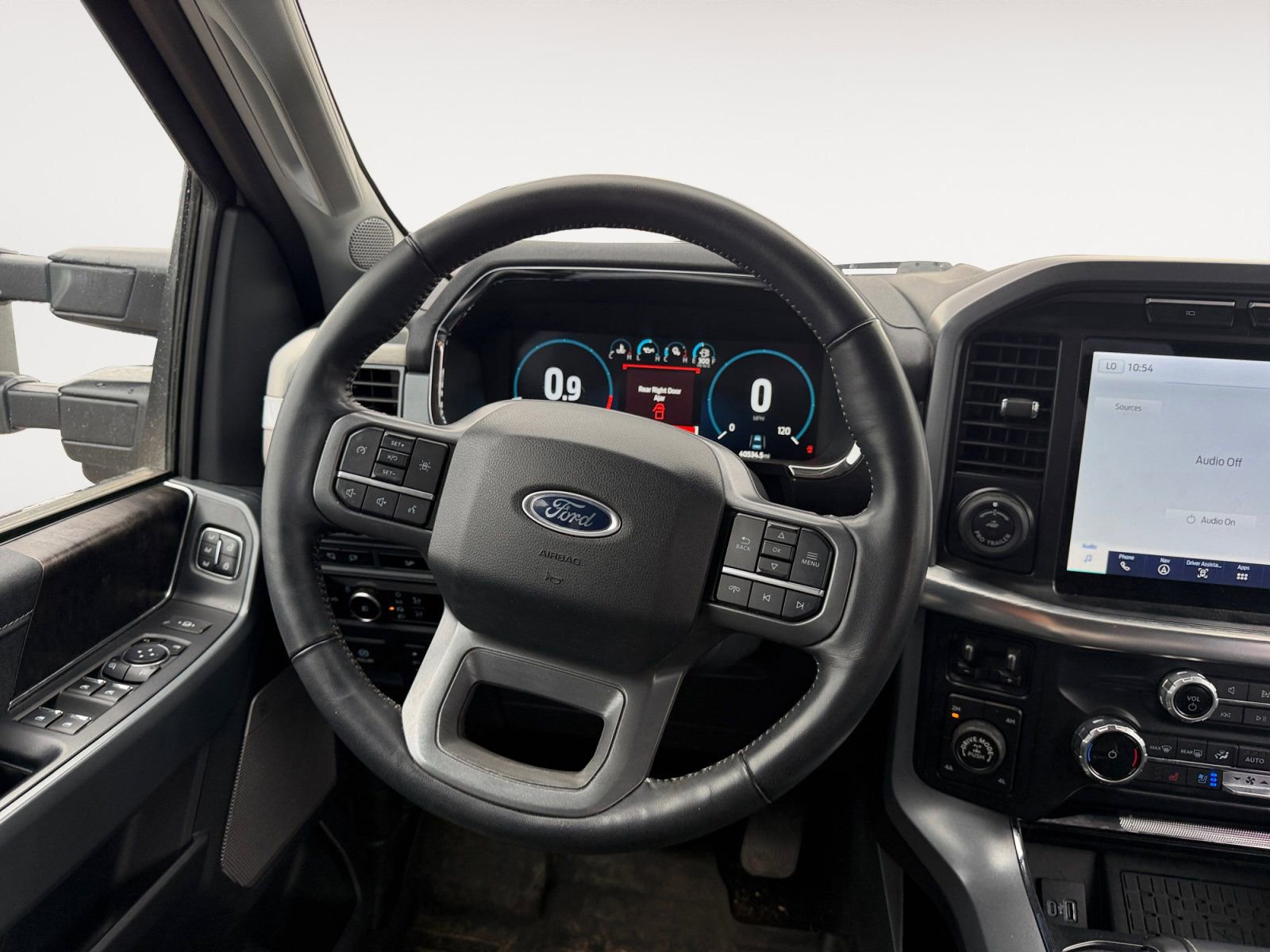 Certified 2023 Ford F150 Lariat w/ Max Trailer Tow Package image 12