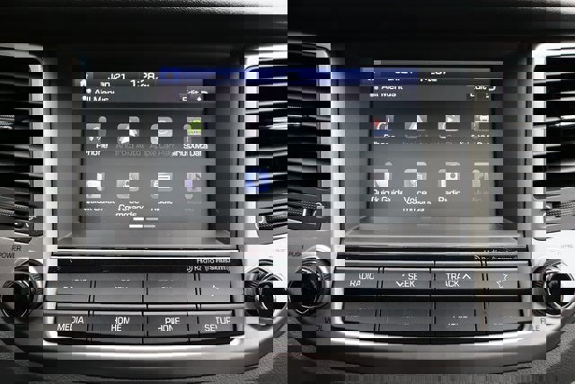 Used 2018 Hyundai Tucson Value w/ Cargo Package image 13