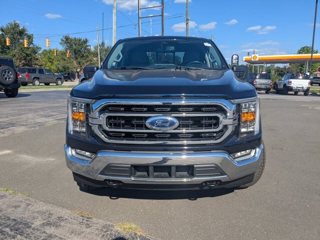 Certified 2022 Ford F150 XLT w/ Equipment Group 302A High AWD/4WD image 3