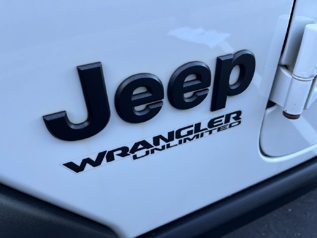 Used 2021 Jeep Wrangler Unlimited Sport AWD/4WD image 39