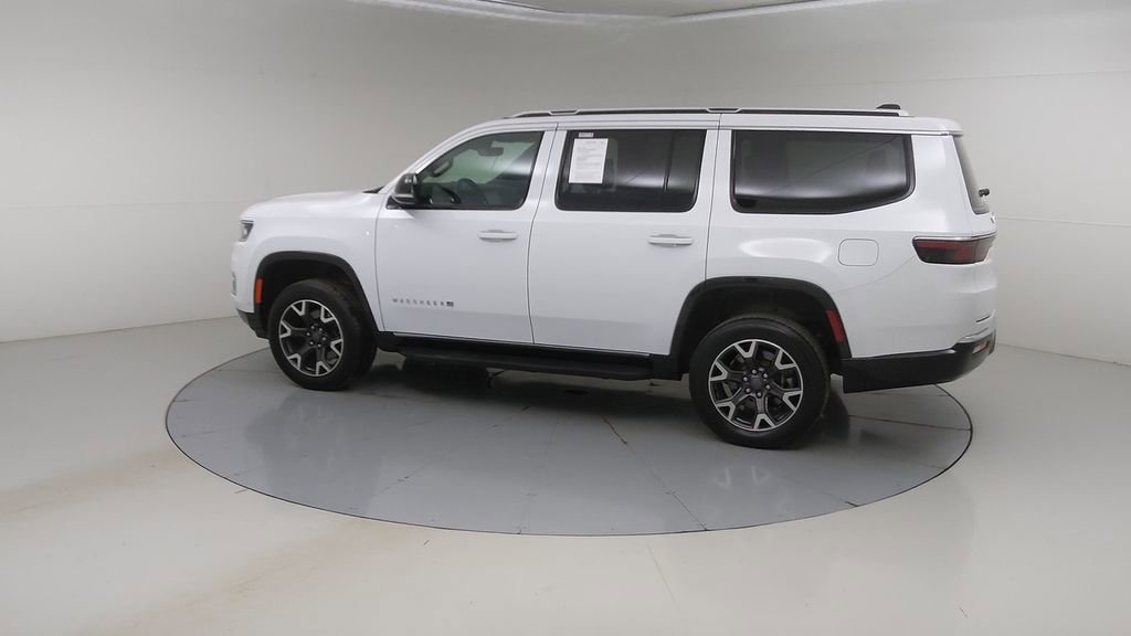 Used 2024 Jeep Wagoneer Series III image 19