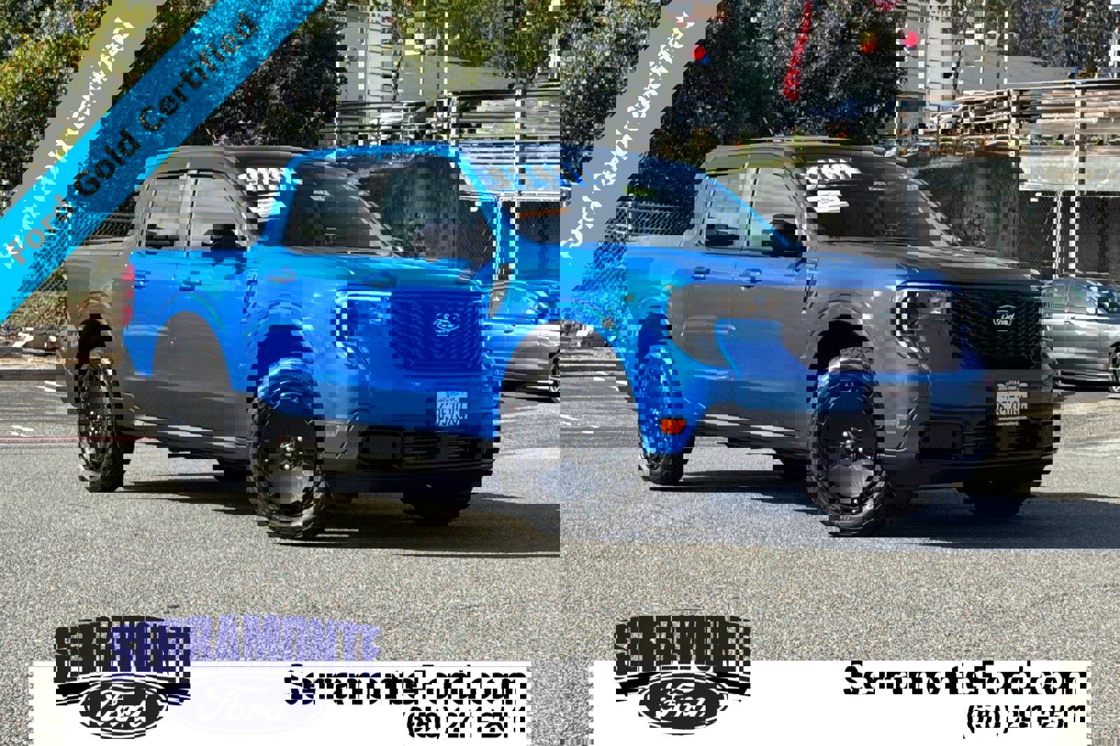 Certified 2025 Ford Maverick Lariat w/ Black Appearance Package image 1