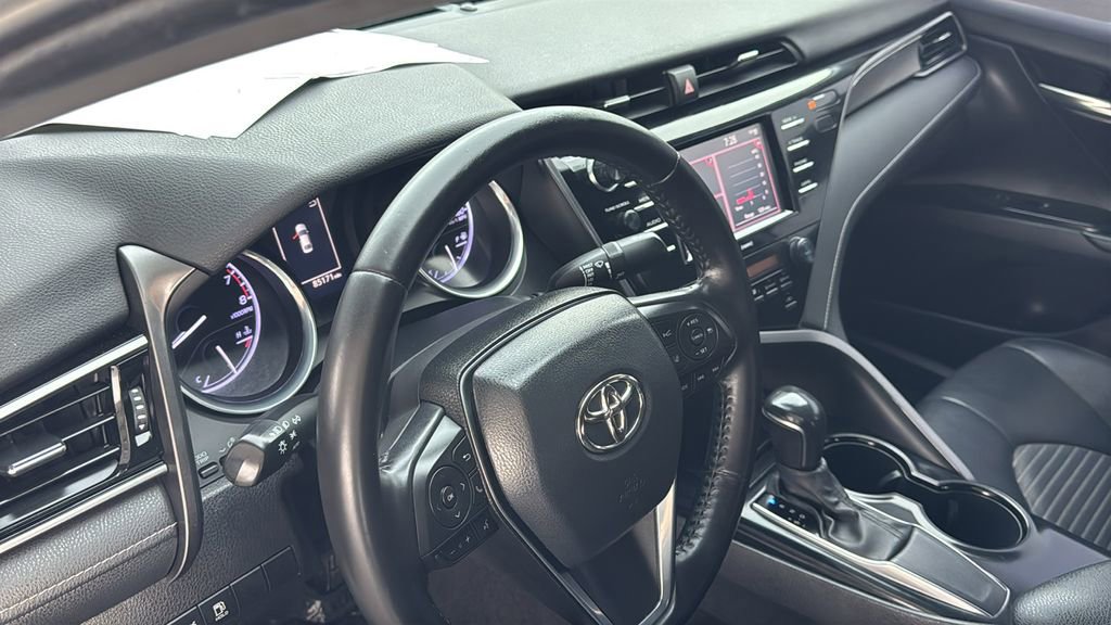 Used 2020 Toyota Camry SE w/ Carpet Mat Package FWD image 21